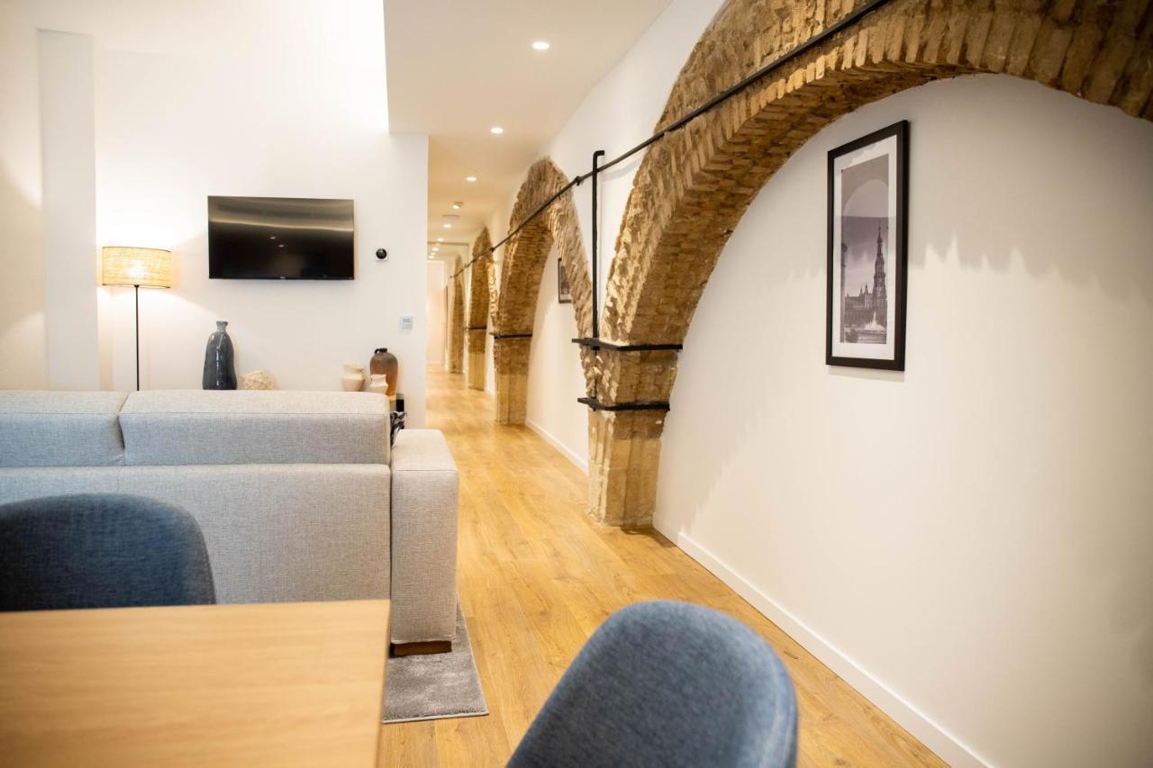 Nqn Aparts & Suites Sevilla Dış mekan fotoğraf