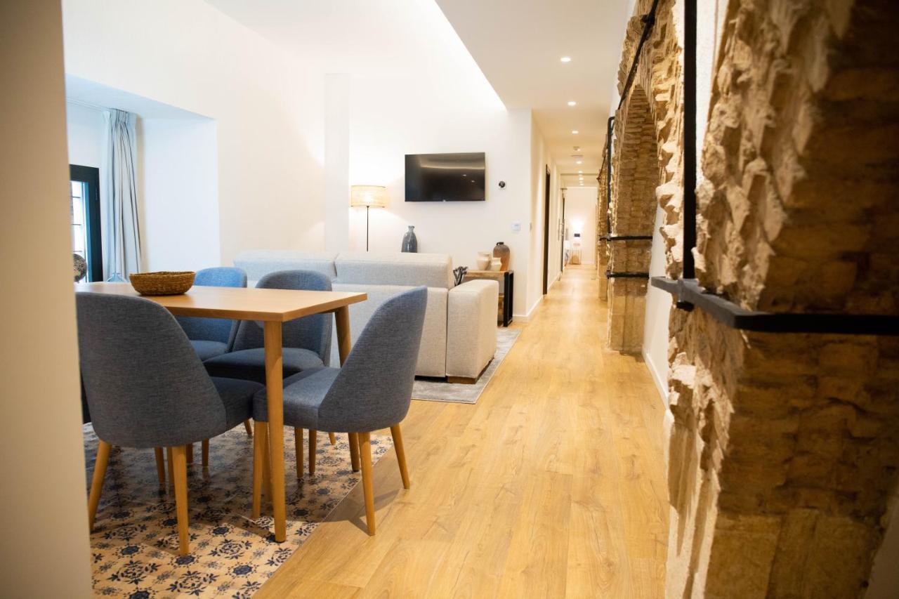 Nqn Aparts & Suites Sevilla Dış mekan fotoğraf