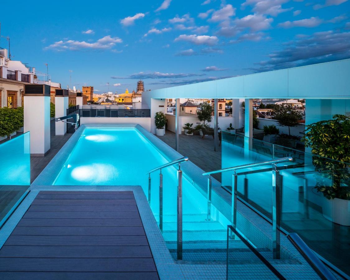 Nqn Aparts & Suites Sevilla Dış mekan fotoğraf