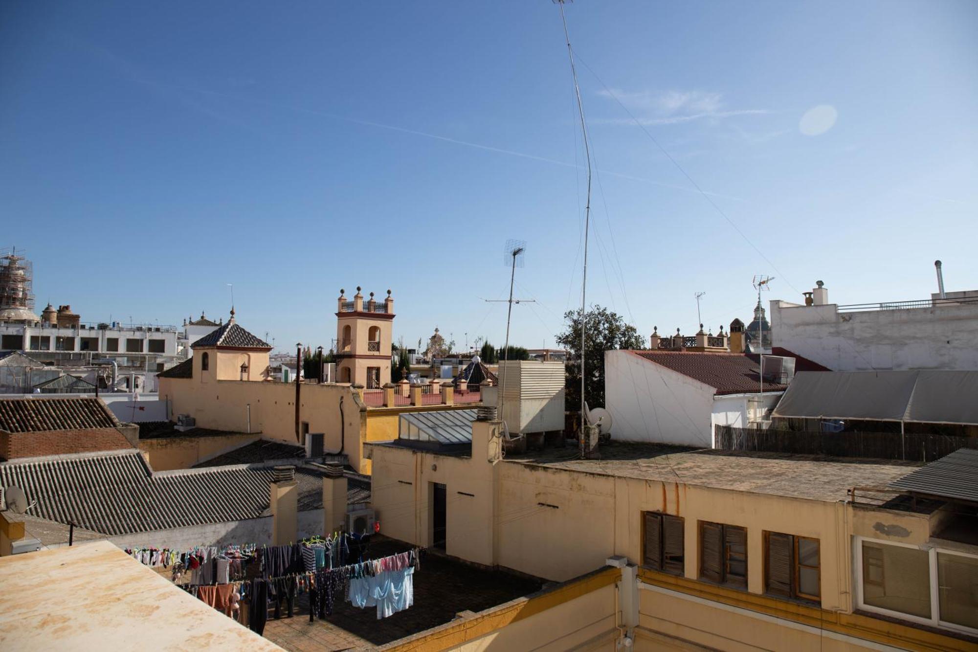 Nqn Aparts & Suites Sevilla Oda fotoğraf